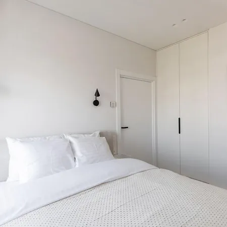 White Lotus 29 By Reside Baltic Apartment Vilnius